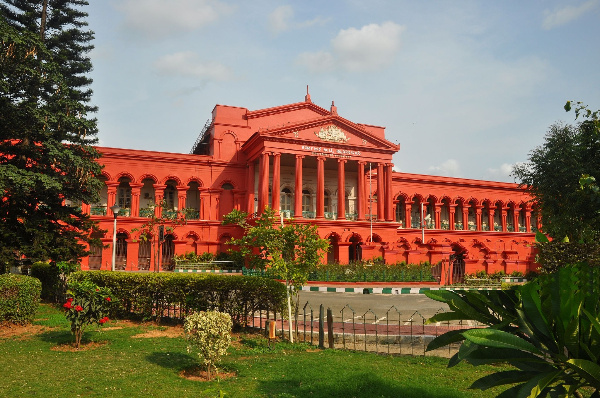 Images of high clearance court